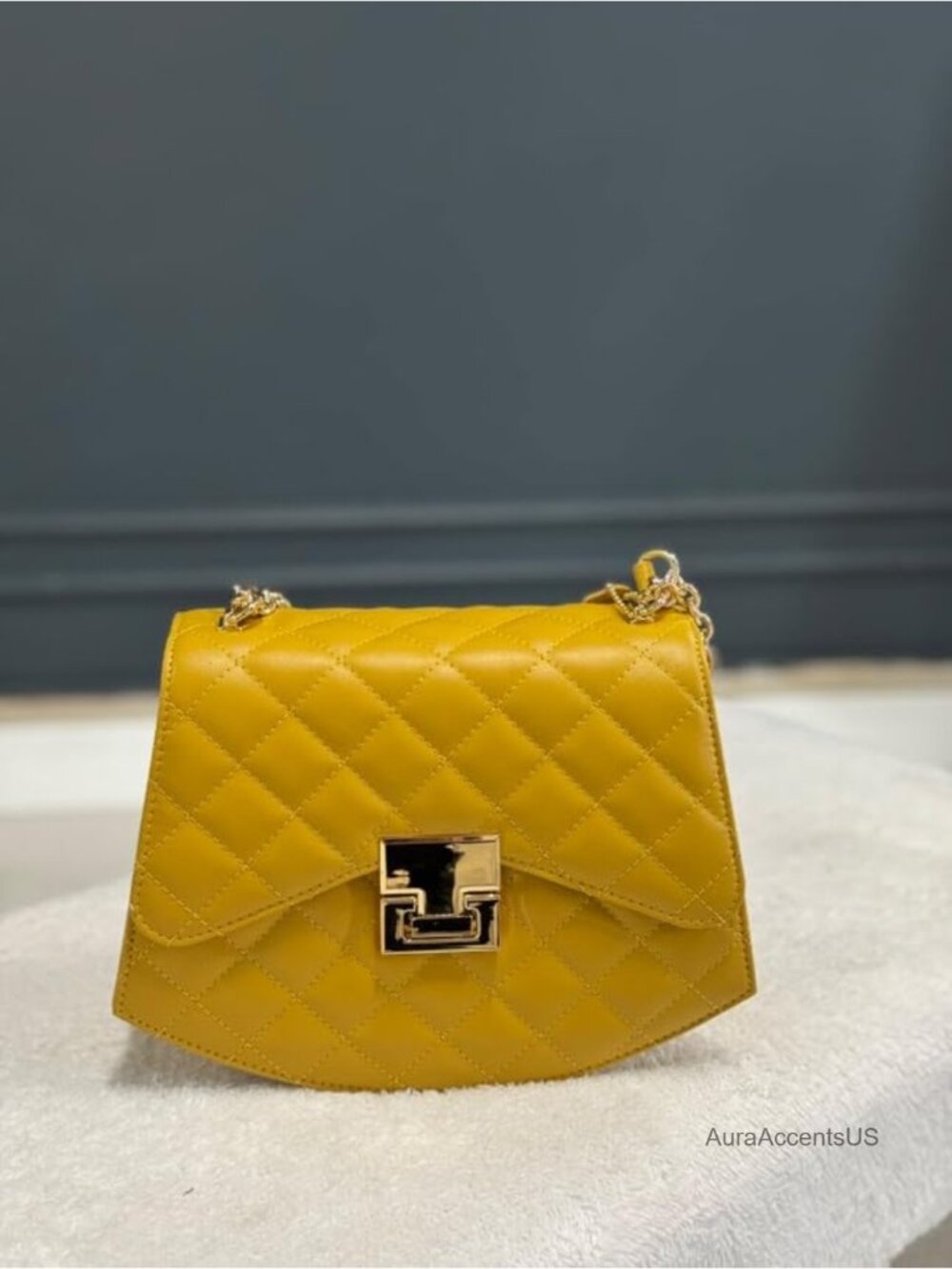 Quilted Vegan Leather Crossbody Bag with Gold Chain Strap - Picture 2 of 6